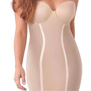 Maidenform Convertible Shapewear Slip 36B Built-In Bra NEW WITH TAG